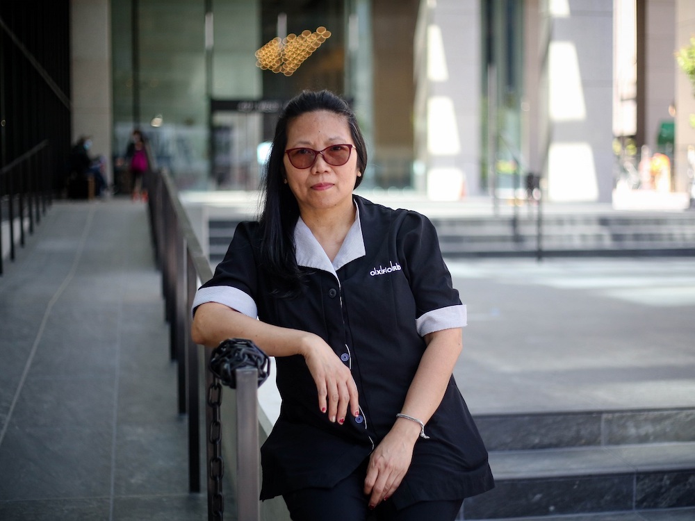 Read more about the article The Tyee Speaks To Filipina Janitor About Immigration And Working During The Pandemic