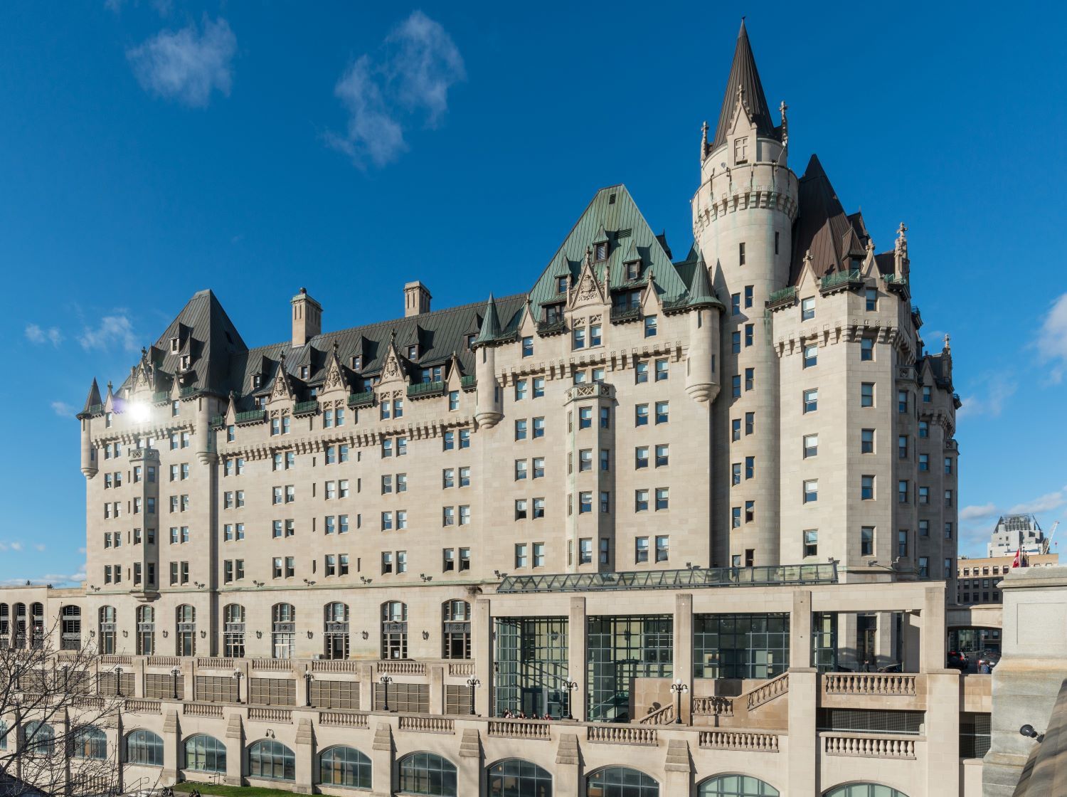 Read more about the article Rally planned outside Château Laurier as violations mount